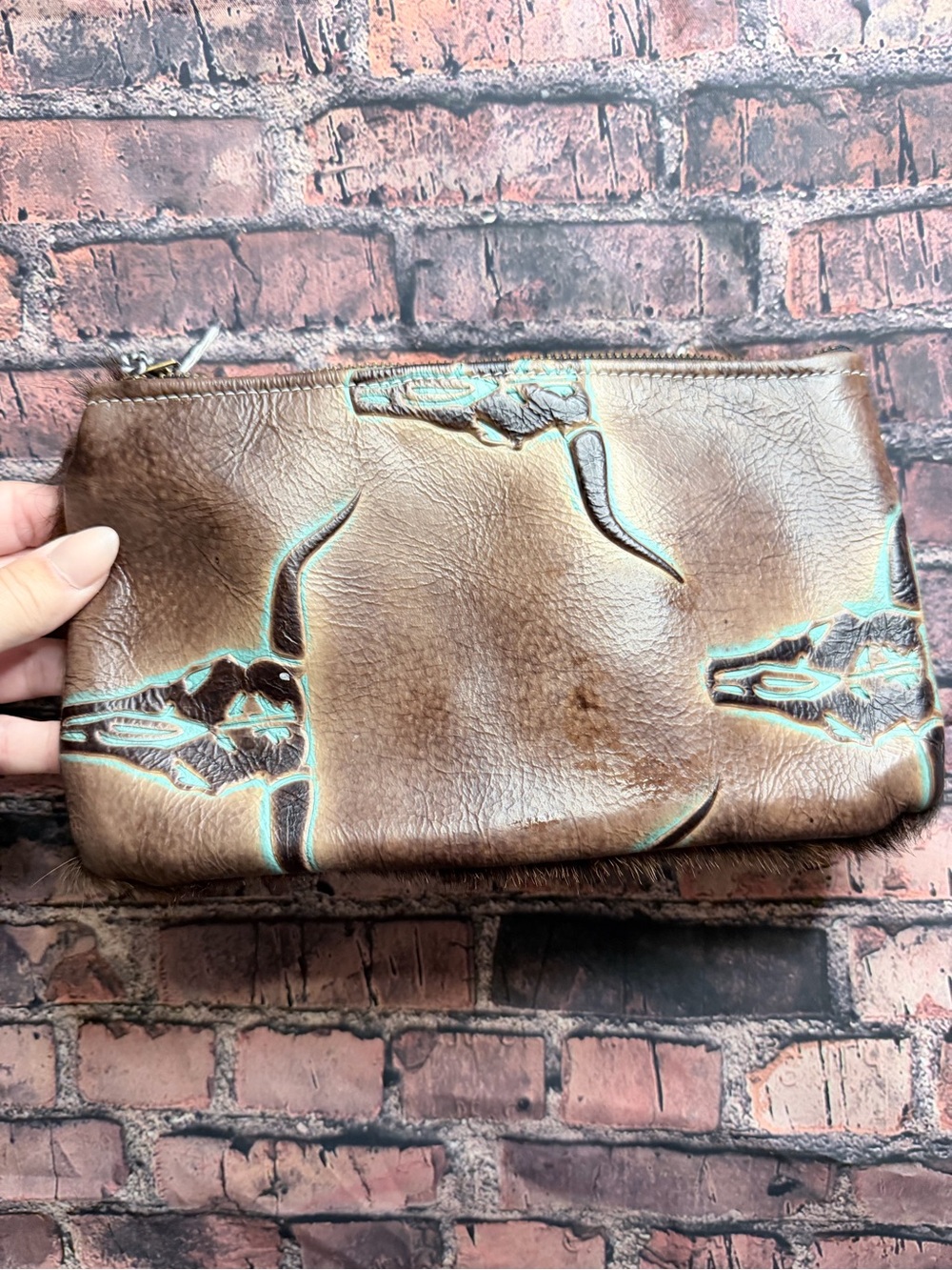 Cowhide Wipe Cover - Picture 4 of 5